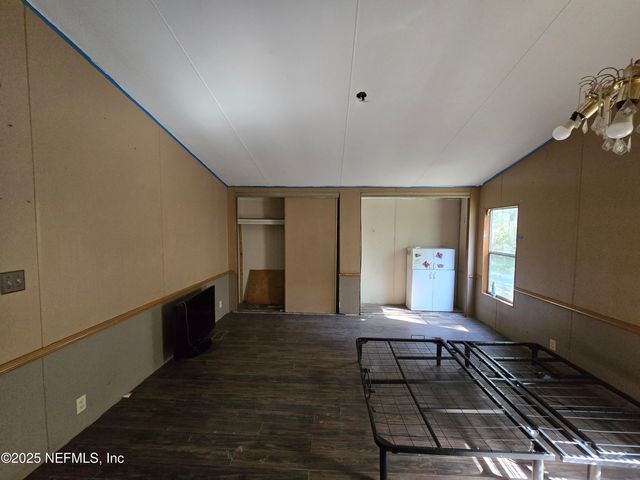 3163 LANNIE Road, Jacksonville, FL 32218