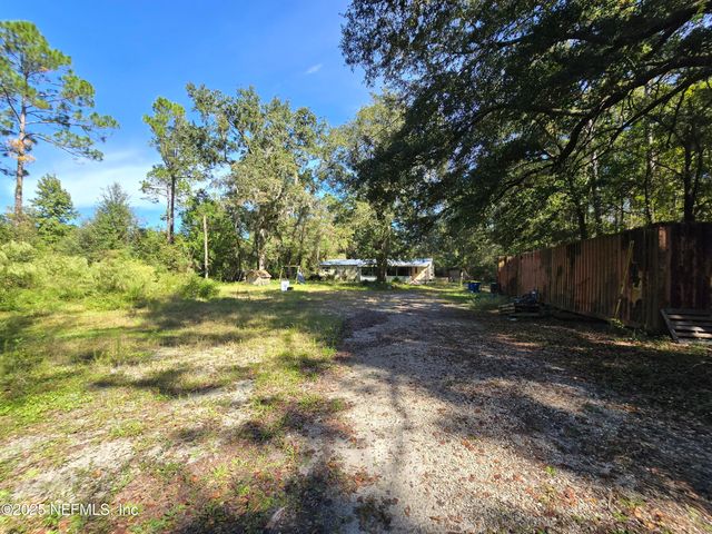 3163 LANNIE Road, Jacksonville, FL 32218