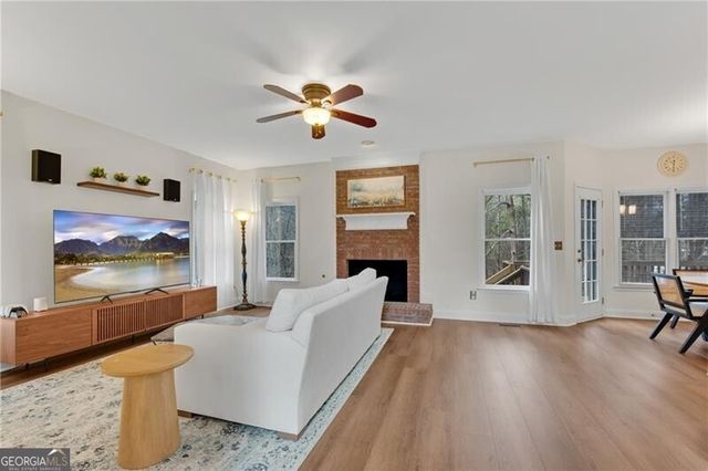 616 Piping Rock Point, Lawrenceville, GA 30043