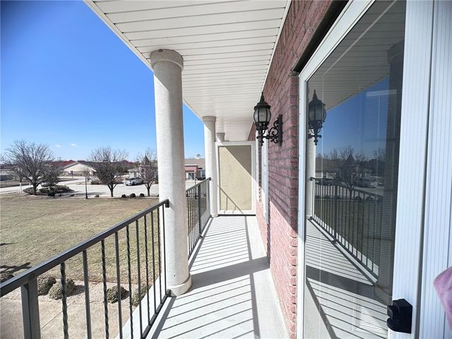 111 SE 22nd Street 26, Bentonville, AR 72712