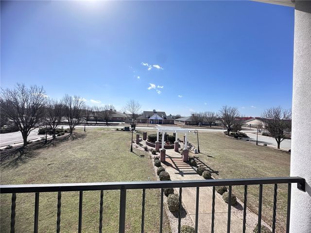 111 SE 22nd Street 26, Bentonville, AR 72712