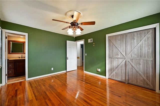 10128 Nall Avenue, Overland Park, KS 66207