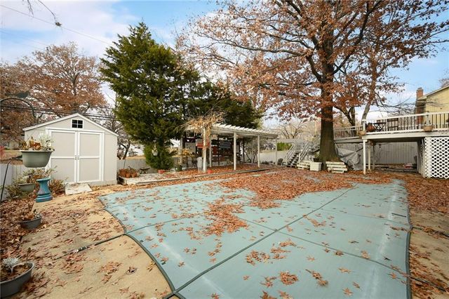 10128 Nall Avenue, Overland Park, KS 66207