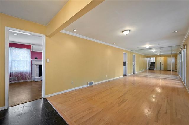 10128 Nall Avenue, Overland Park, KS 66207