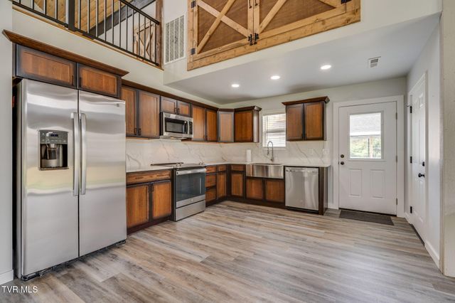 150 Smith Chapel Road, Church Hill, TN 37642