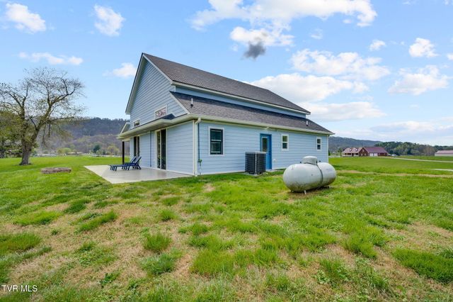150 Smith Chapel Road, Church Hill, TN 37642