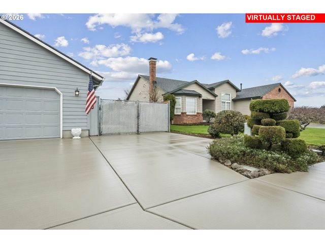 964 Se 27TH St, Troutdale, OR 97060