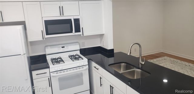 11032 Peerless Street, Detroit, MI 48224