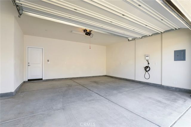 27213 Tamarack Lane, Valencia, CA 91381