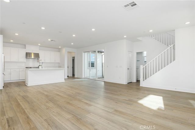 27213 Tamarack Lane, Valencia, CA 91381