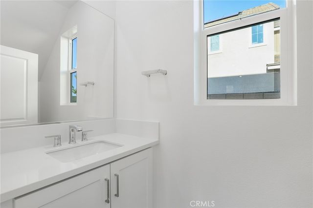 27213 Tamarack Lane, Valencia, CA 91381