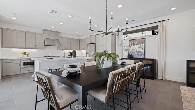 27213 Tamarack Lane, Valencia, CA 91381