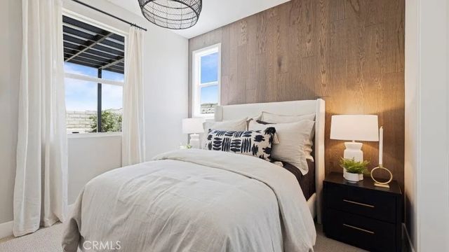 27213 Tamarack Lane, Valencia, CA 91381