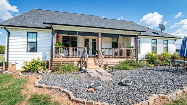 370 Cal Kennedy Road, Cleveland, NC 27013