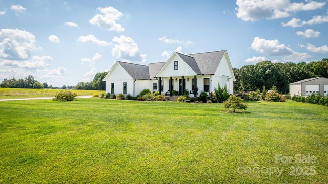 370 Cal Kennedy Road, Cleveland, NC 27013