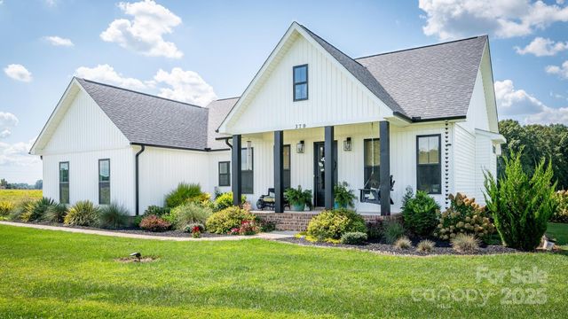 370 Cal Kennedy Road, Cleveland, NC 27013