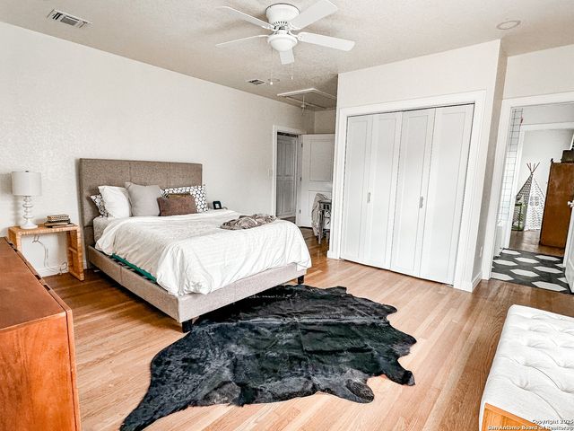 102 Luther, Olmos Park, TX 78212