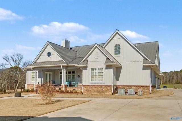 255 Worthington Lane, Guntersville, AL 35976