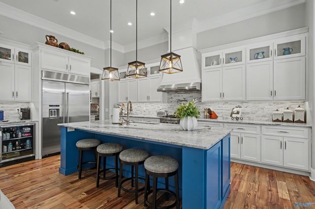 255 Worthington Lane, Guntersville, AL 35976