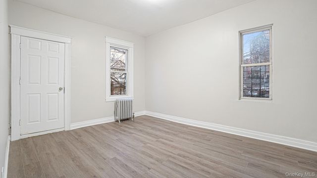 1819 Palisade Place, Bronx, NY 10453