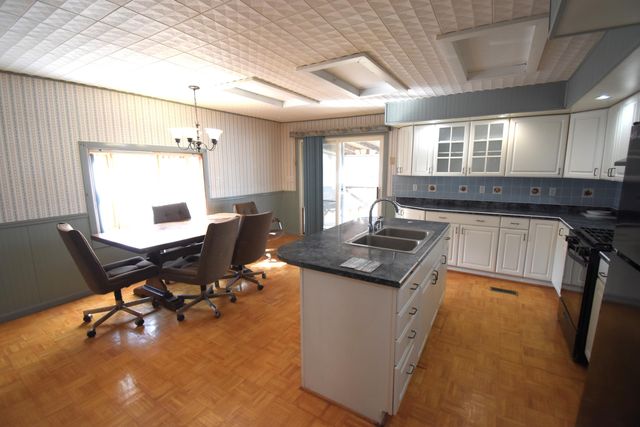 720 N Jefferson Street, Rensselaer, IN 47978