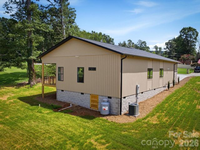 3143 2nd Street, Valdese, NC 28690