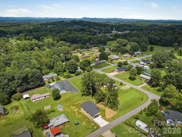 3143 2nd Street, Valdese, NC 28690