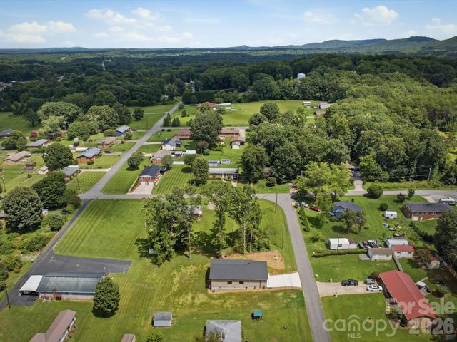 3143 2nd Street, Valdese, NC 28690