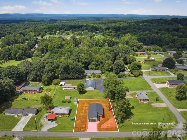 3143 2nd Street, Valdese, NC 28690