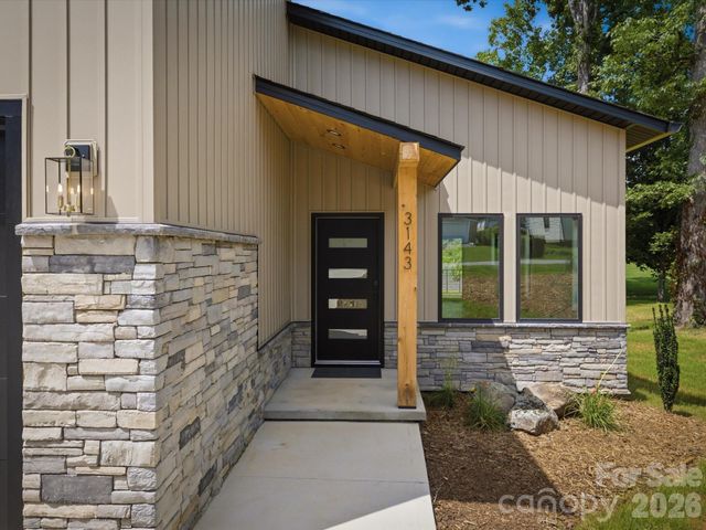 3143 2nd Street, Valdese, NC 28690