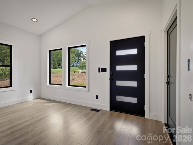 3143 2nd Street, Valdese, NC 28690