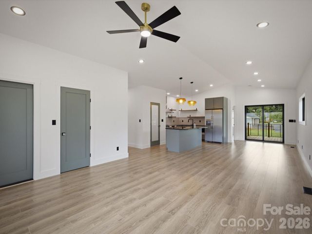 3143 2nd Street, Valdese, NC 28690