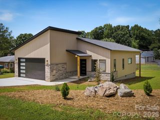 3143 2nd Street, Valdese, NC 28690