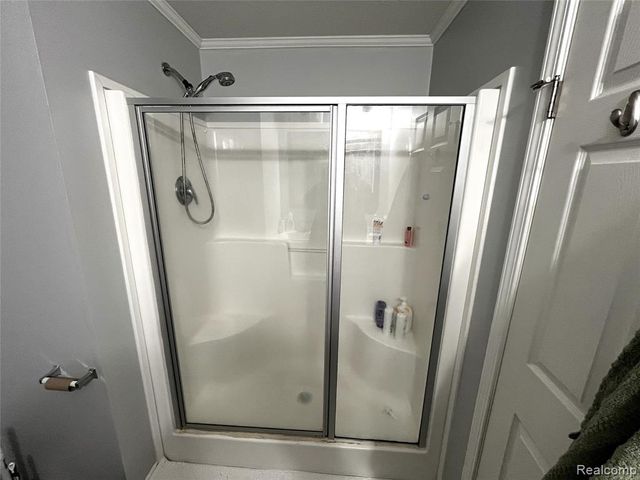 15385 Cartier Drive, Clinton Township, MI 48038
