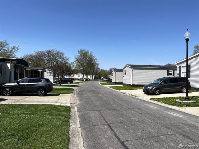 15385 Cartier Drive, Clinton Township, MI 48038