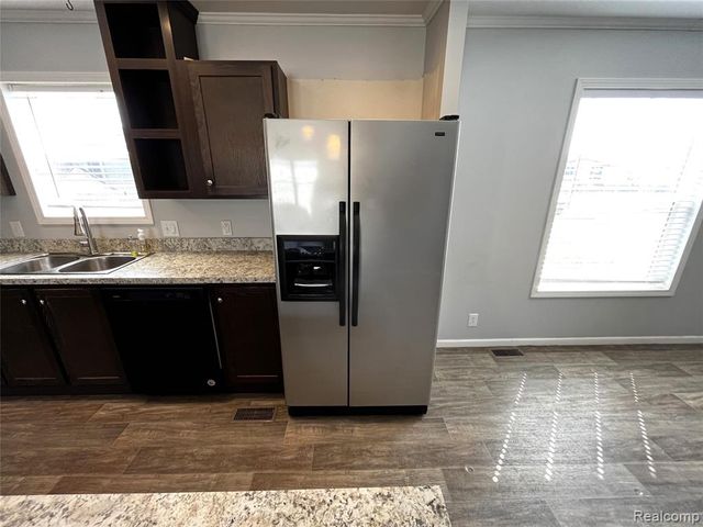15385 Cartier Drive, Clinton Township, MI 48038
