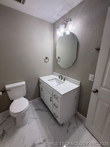 163 W Cheyenne Avenue, Vinita, OK 74350