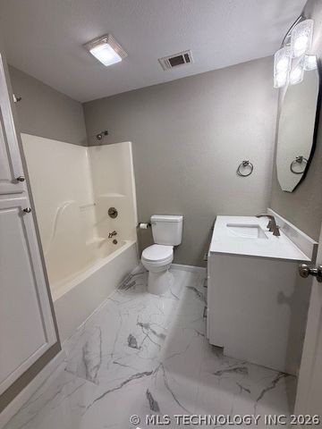 163 W Cheyenne Avenue, Vinita, OK 74350