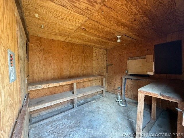 163 W Cheyenne Avenue, Vinita, OK 74350