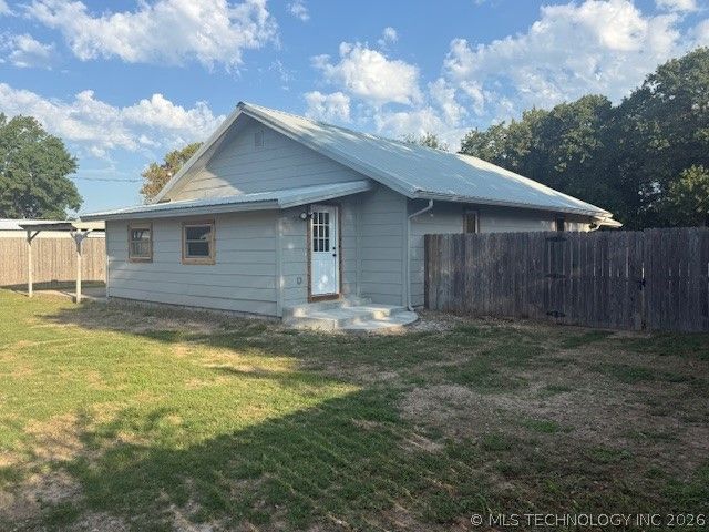 163 W Cheyenne Avenue, Vinita, OK 74350