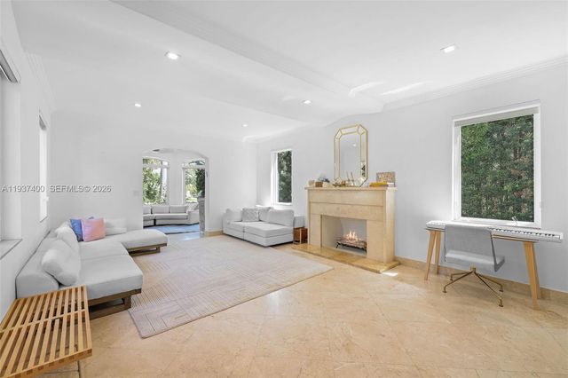 4490 Royal Palm Avenue, Miami Beach, FL 33140