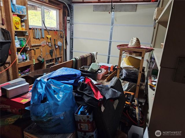 20 E Sunny Sands Road, Cathlamet, WA 98612