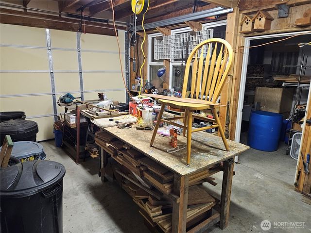 20 E Sunny Sands Road, Cathlamet, WA 98612