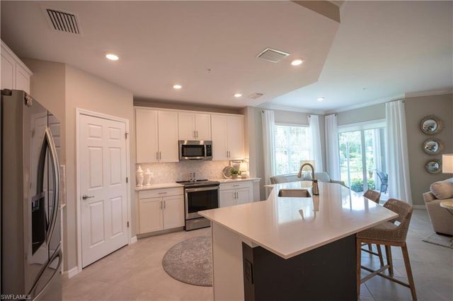 12001 Santaluz DR 101, Fort Myers, FL 33913