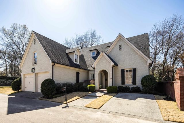 439 CHERRY HALL PL, Memphis, TN 38117