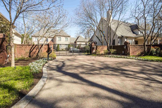 439 CHERRY HALL PL, Memphis, TN 38117