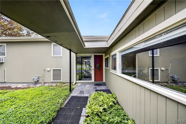 327 Kimber Road, Syracuse, NY 13224
