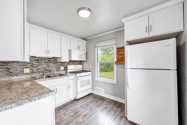 1160 12TH AVENUE, Green Bay, WI 54304