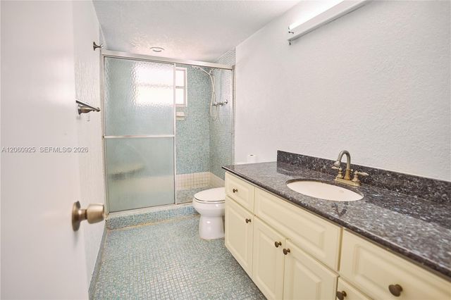 3600 NE 170th Street 401, North Miami Beach, FL 33160