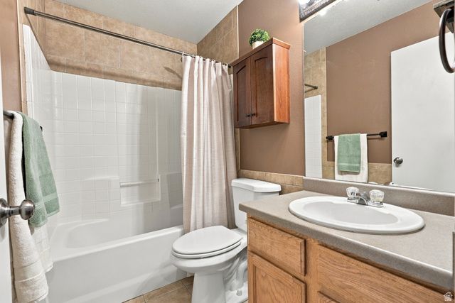 1076 S 1050 W, Woods Cross, UT 84087
